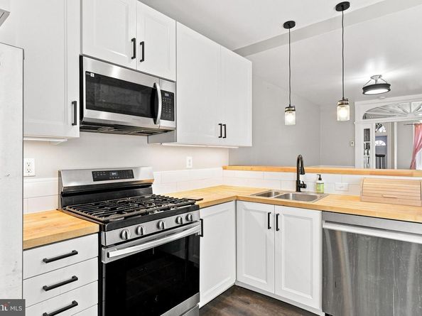 1516 S 15TH Street, Philadelphia PA 19146