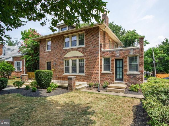 2218 32nd Street SE, Washington DC 20020