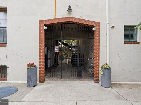 2308 Naudain Street B, Philadelphia PA 19146