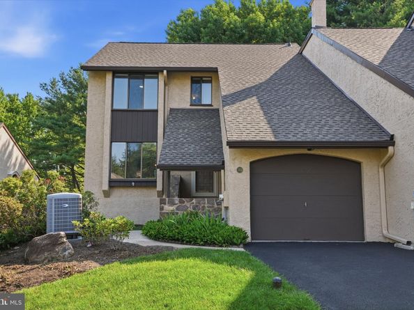 144 Golf Club Drive, Langhorne PA 19047
