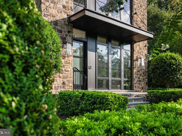 1137 Basil Road, Mclean VA 22101