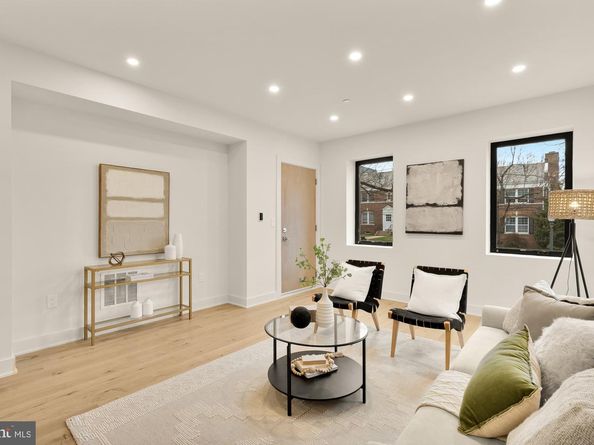 2647 41st Street NW 1, Washington DC 20007