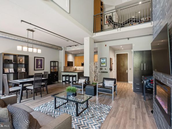 520 John Carlyle Street 107, Alexandria VA 22314