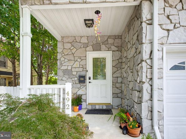 492 Harmon Road, Philadelphia PA 19128