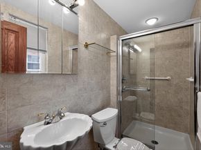 327 Nandina Street, Philadelphia PA 19116