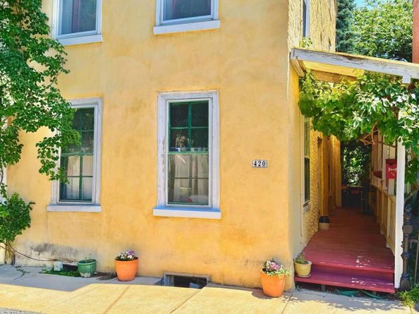 420 W Woodlawn Street, Philadelphia PA 19144