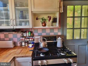 420 W Woodlawn Street, Philadelphia PA 19144
