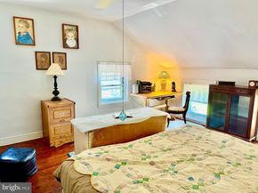 420 W Woodlawn Street, Philadelphia PA 19144