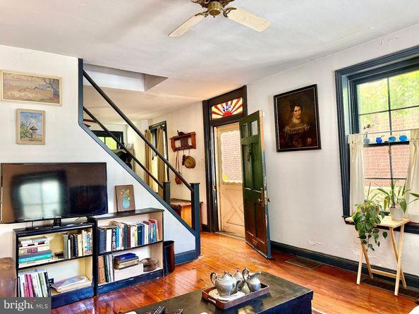 420 W Woodlawn Street, Philadelphia PA 19144