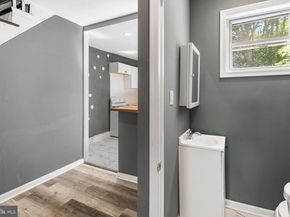 1307 S Hanson Street, Philadelphia PA 19143