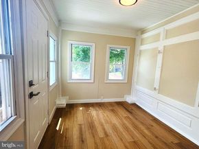 923 Edgemore Road, Philadelphia PA 19151
