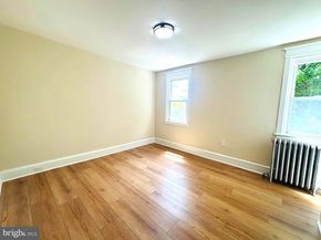 923 Edgemore Road, Philadelphia PA 19151