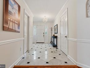 6313 Manchester Way, Alexandria VA 22304