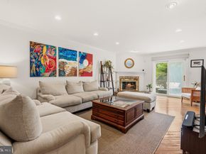 6313 Manchester Way, Alexandria VA 22304