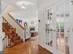 6313 Manchester Way, Alexandria VA 22304