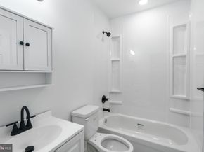3943 Dell Street, Philadelphia PA 19140