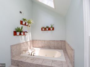 2752 N Sugan Road, New Hope PA 18938