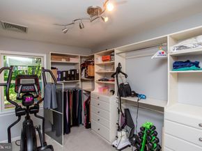 2752 N Sugan Road, New Hope PA 18938