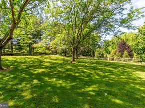 2752 N Sugan Road, New Hope PA 18938