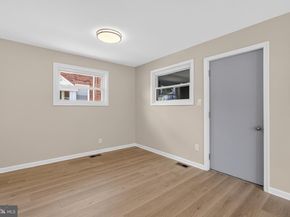 6 N Scott Avenue, Glenolden PA 19036
