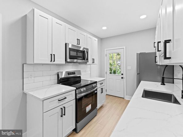 905 Marlyn Road, Philadelphia PA 19151