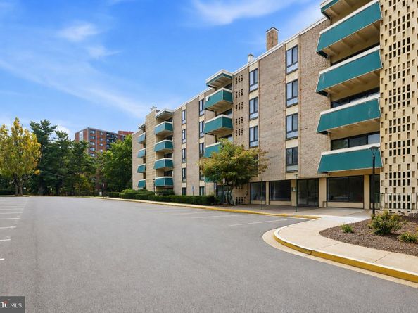 6133 Leesburg Pike 109, Falls Church VA 22041