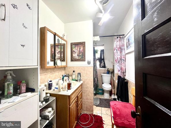 5713 Torresdale Avenue, Philadelphia PA 19135