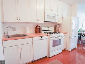 5406 Connecticut Avenue NW 803, Washington DC 20015