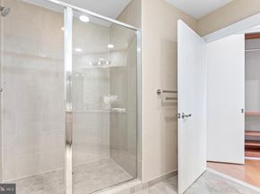 811 4TH Street NW 1011, Washington DC 20001