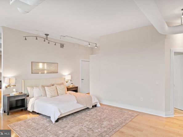 811 4TH Street NW 1011, Washington DC 20001
