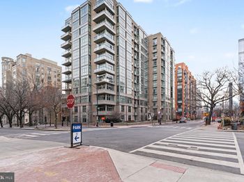 811 4TH Street NW