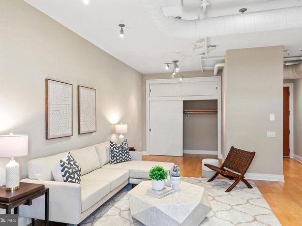 811 4TH Street NW 1011, Washington DC 20001