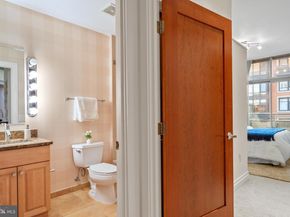 811 4TH Street NW 1011, Washington DC 20001