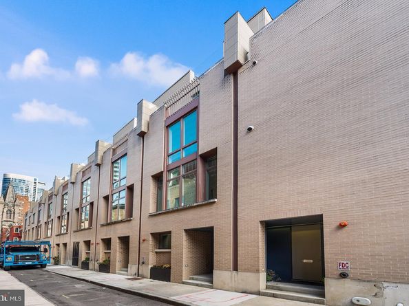 123 S Van Pelt Street, Philadelphia PA 19103