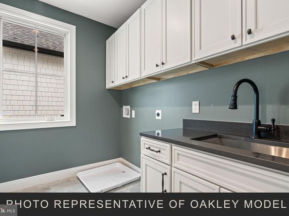 2133 N Oakland Street, Arlington VA 22207