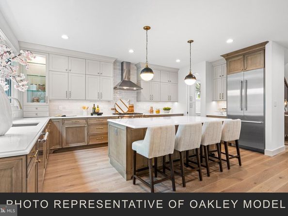 2133 N Oakland Street, Arlington VA 22207