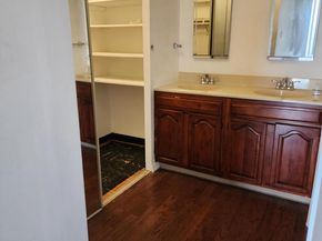 3900 Ford Road 18R, Philadelphia PA 19131