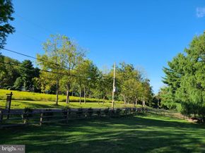 3889 Robin Road, Furlong PA 18925