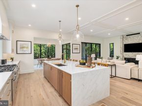 2615 3rd Street N, Arlington VA 22201