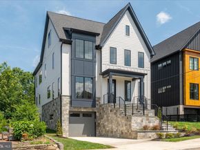 2615 3rd Street N, Arlington VA 22201