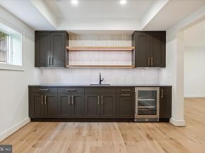 2615 3rd Street N, Arlington VA 22201