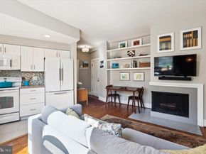18 9TH Street NE 207, Washington DC 20002