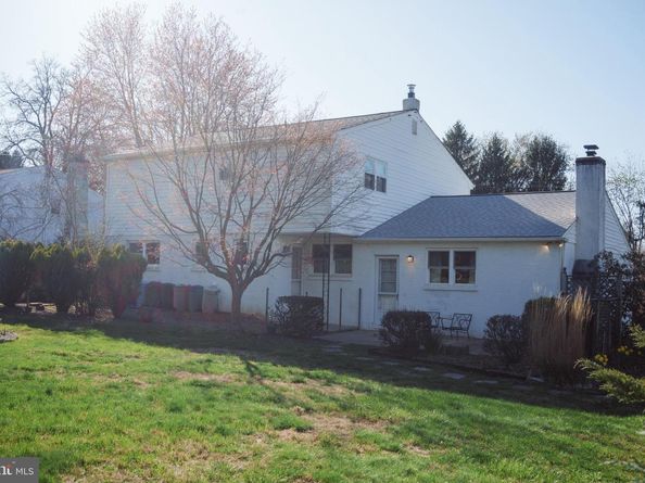371 N 2nd Street Pike, Churchville PA 18966