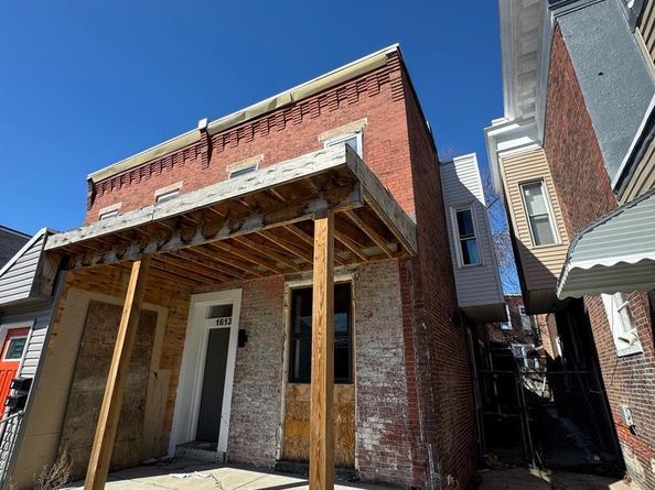 1613 W Erie Avenue, Philadelphia PA 19140