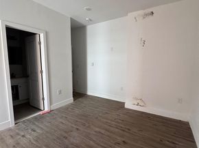 1613 W Erie Avenue, Philadelphia PA 19140