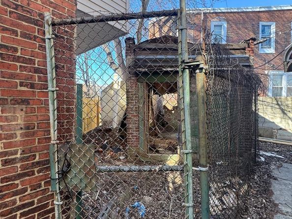 1613 W Erie Avenue, Philadelphia PA 19140
