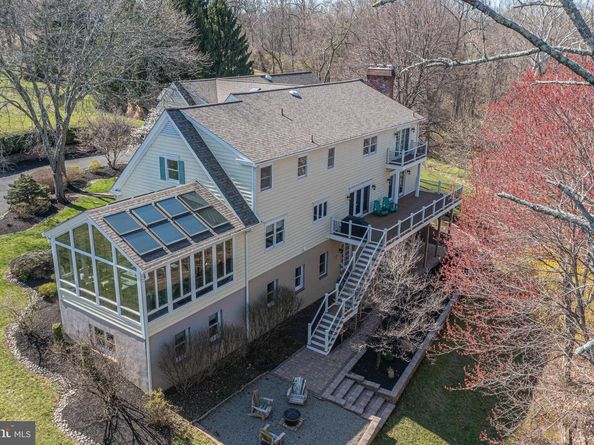1045 Washington Crossing Road, Newtown PA 18940