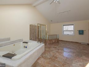 1045 Washington Crossing Road, Newtown PA 18940
