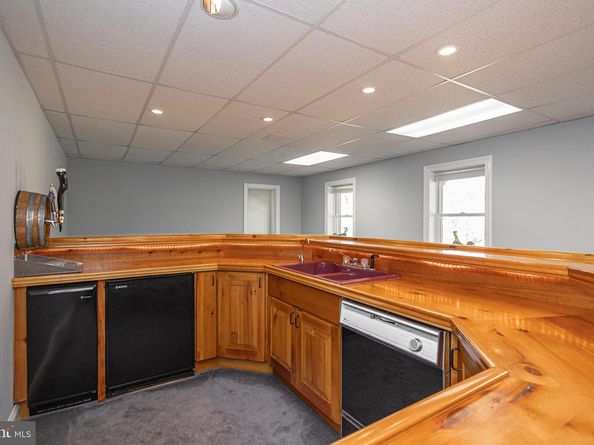 1045 Washington Crossing Road, Newtown PA 18940