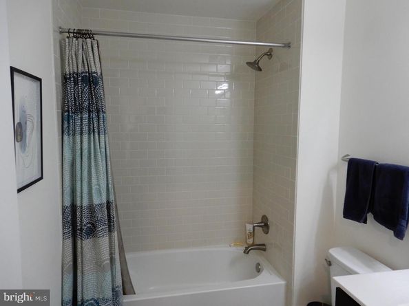 21 Spring Mill Drive 12, Ivyland PA 18974